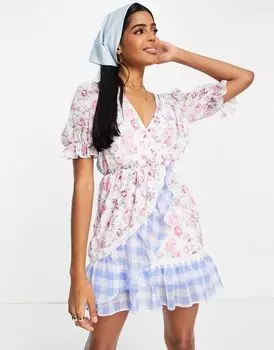 Шифоновое платье мини с оборками и принтом в мелкую клетку Miss Selfridge