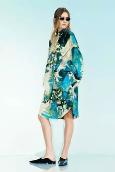 Шифоновые шорты с абстрактным рисунком. H&M, мультиколор