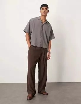 Широкие элегантные брюки со складками коричневого цвета ASOS DESIGN
