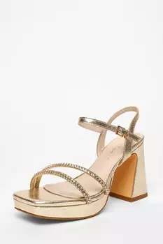 Широкие босоножки на платформе и каблуке с золотистой фольгой и стразами QUIZ Clothing