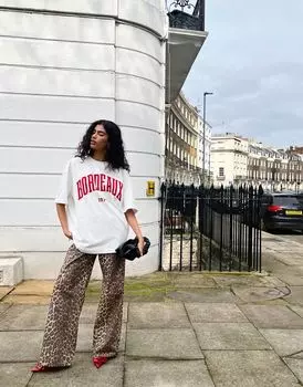 Широкие брюки из хлопкового поплина с леопардовым принтом ASOS DESIGN