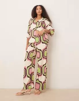 Широкие брюки Mango бежевого цвета с абстрактным ретро-геометрическим принтом