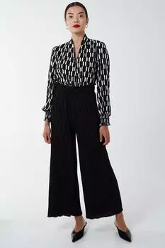 Широкие брюки со складками Blue Vanilla, черный