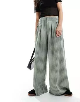 Широкие брюки со складками в полоску ASOS DESIGN