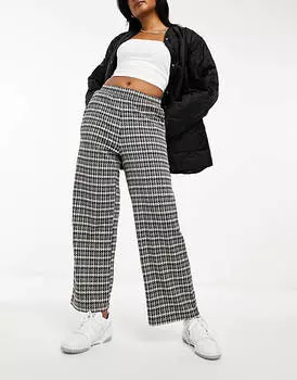 Широкие брюки в нейтральную клетку Vila