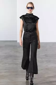 Широкие джинсы с высокой талией и карманами ZARA, черный