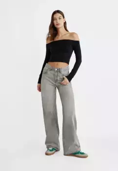 Широкие джинсы Stradivarius, черный