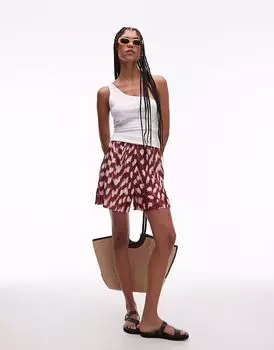 Широкие шорты Topshop с абстрактным рисунком животных плиссе в бордовом цвете