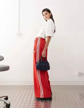 Широкие спортивные брюки Adicolor красного цвета adidas Originals