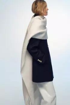 Широкий шарф с бахромой ZARA, экрю