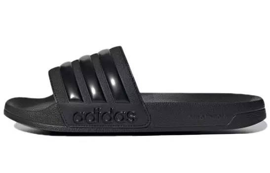 Шлепанцы Adilette унисекс Adidas