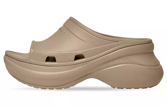 Шлепанцы Balenciaga женские