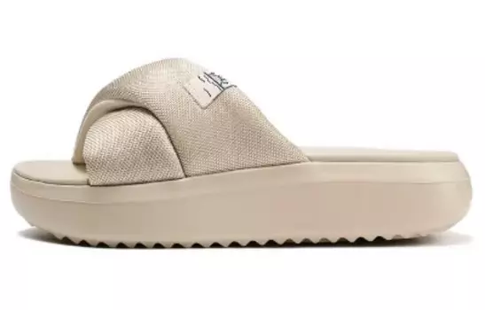 Шлепанцы Bob"s женские натуральные Skechers
