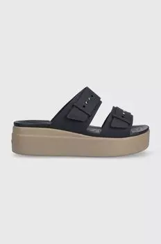 Шлепанцы Brooklyn на низкой танкетке Crocs, темно-синий