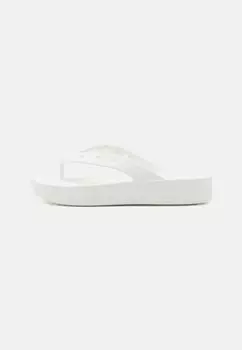 Шлепанцы CLASSIC PLATFORM FLIP Crocs, цвет white