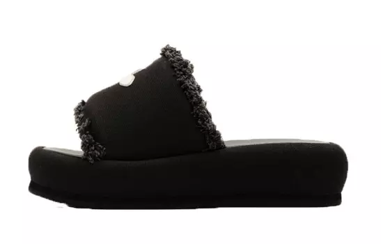 Шлепанцы Compass женские черные Smfk