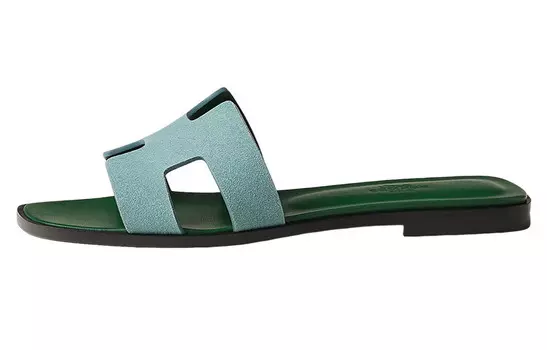 Шлепанцы Herms Vert Deau Suede Goatskin, зеленый / синий