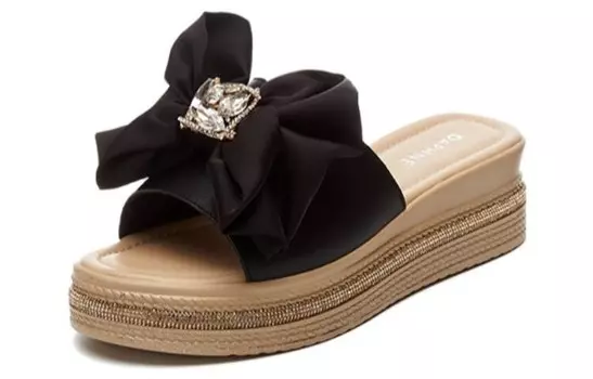 Шлепанцы и сланцы DAPHNE Slide Slippers Women's