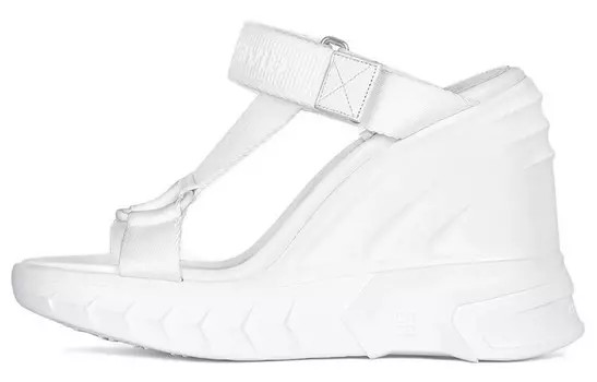 Шлепанцы Marshmallow женские белые Givenchy