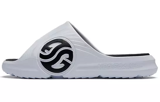 Шлепанцы мужские белые/черные 361°