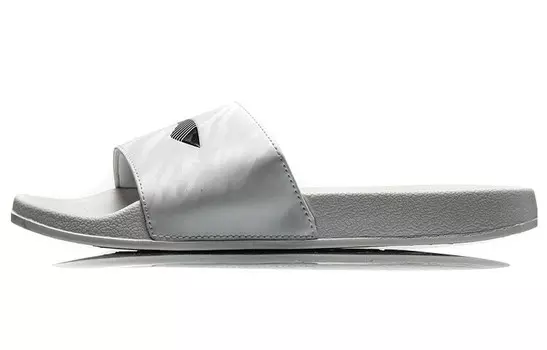 Шлепанцы мужские белые Lining