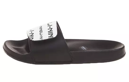 Шлепанцы мужские черные/белые Lining