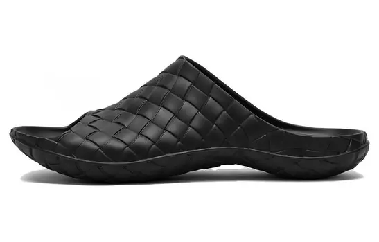 Шлепанцы мужские черные Bottega Veneta