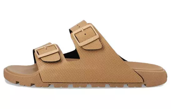 Шлепанцы мужские коричневые Hugo Boss