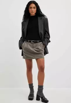 Шлепанцы NA-KD, черный