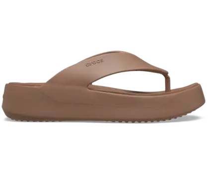 Шлепанцы на платформе Getaway Crocs женские, цвет Latte