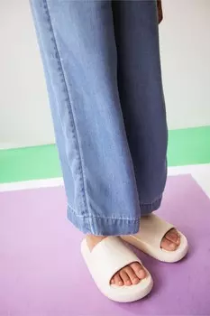 Шлепанцы на толстой подошве Next, белый