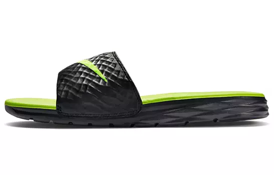 Шлепанцы и сланцы Nike Benassi Solarsoft Black/Volt