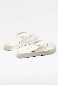 Шлепанцы OYSHO, бежевый