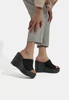 Шлепанцы Queen Helena, черный