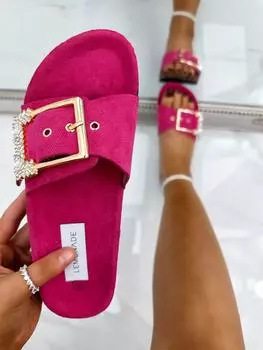 Шлепанцы с массивной пряжкой и кристаллами Love Lemonade, коричневый