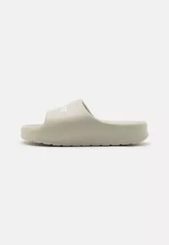 Шлепанцы SERVE Lacoste, цвет off white