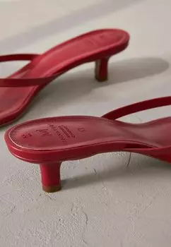 Шлепанцы Signature Toe Post Regular Fit Next, красные