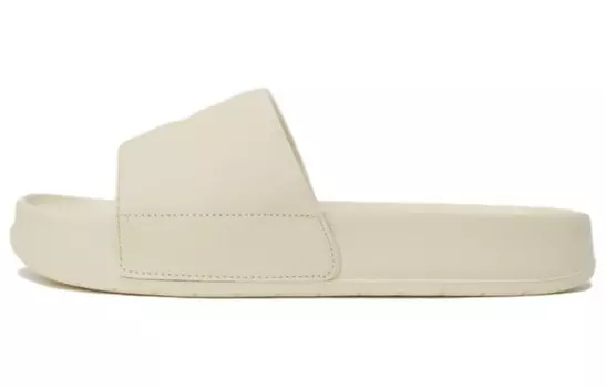 Шлепанцы унисекс бежевый Descente