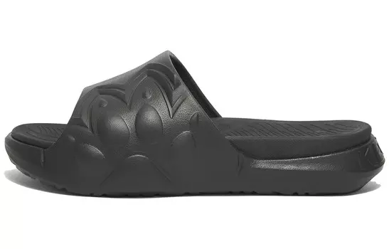 Шлепанцы унисекс Cool Black Kelme