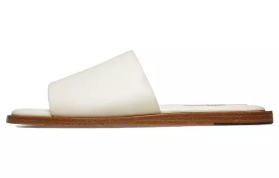 Шлепанцы женские белые Bally