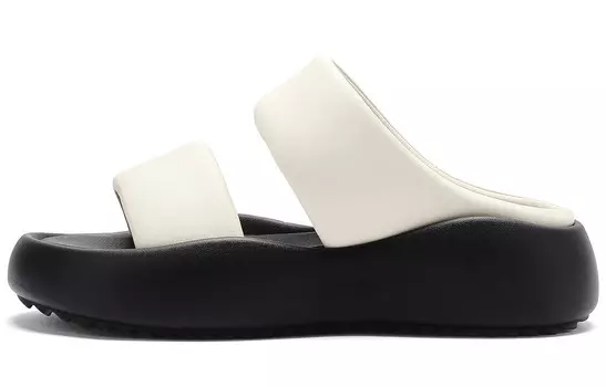 Шлепанцы женские белые/черные C°Banner