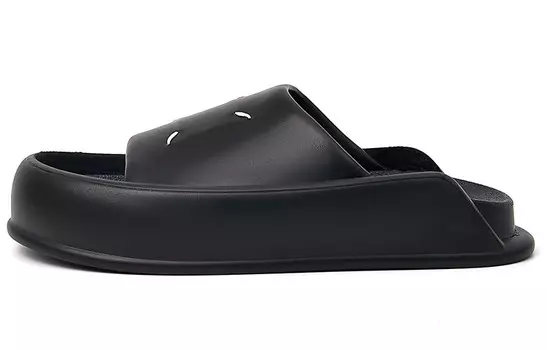 Шлепанцы женские белый Stooshe