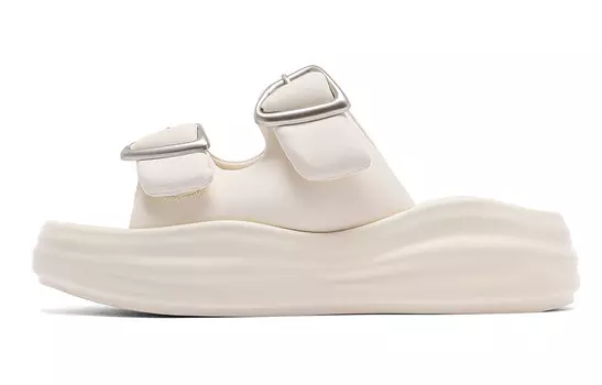 Шлепанцы женские бежевые C°Banner