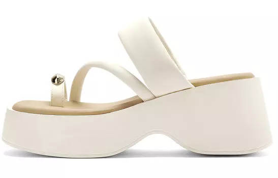 Шлепанцы женские бежевые C°Banner