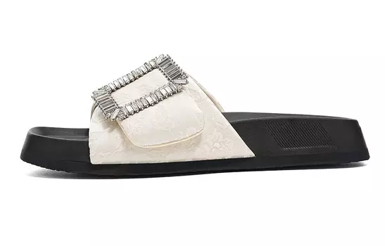 Шлепанцы женские бежевый Eblan