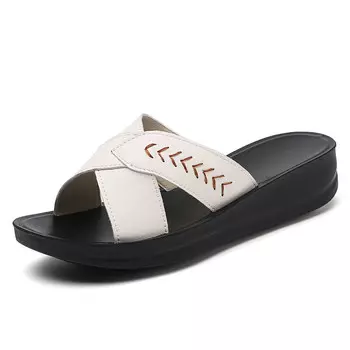 Шлепанцы женские бежевый Reivantix