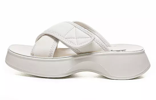 Шлепанцы женские бежевый Warrior