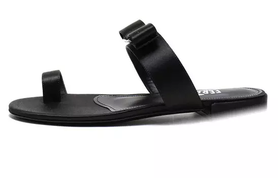 Шлепанцы женские черные Ferragamo