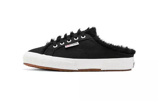 Шлепанцы женские черные Superga