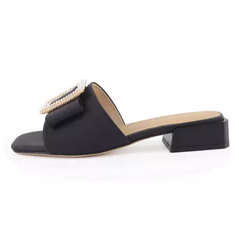 Шлепанцы женские черные Tranoi